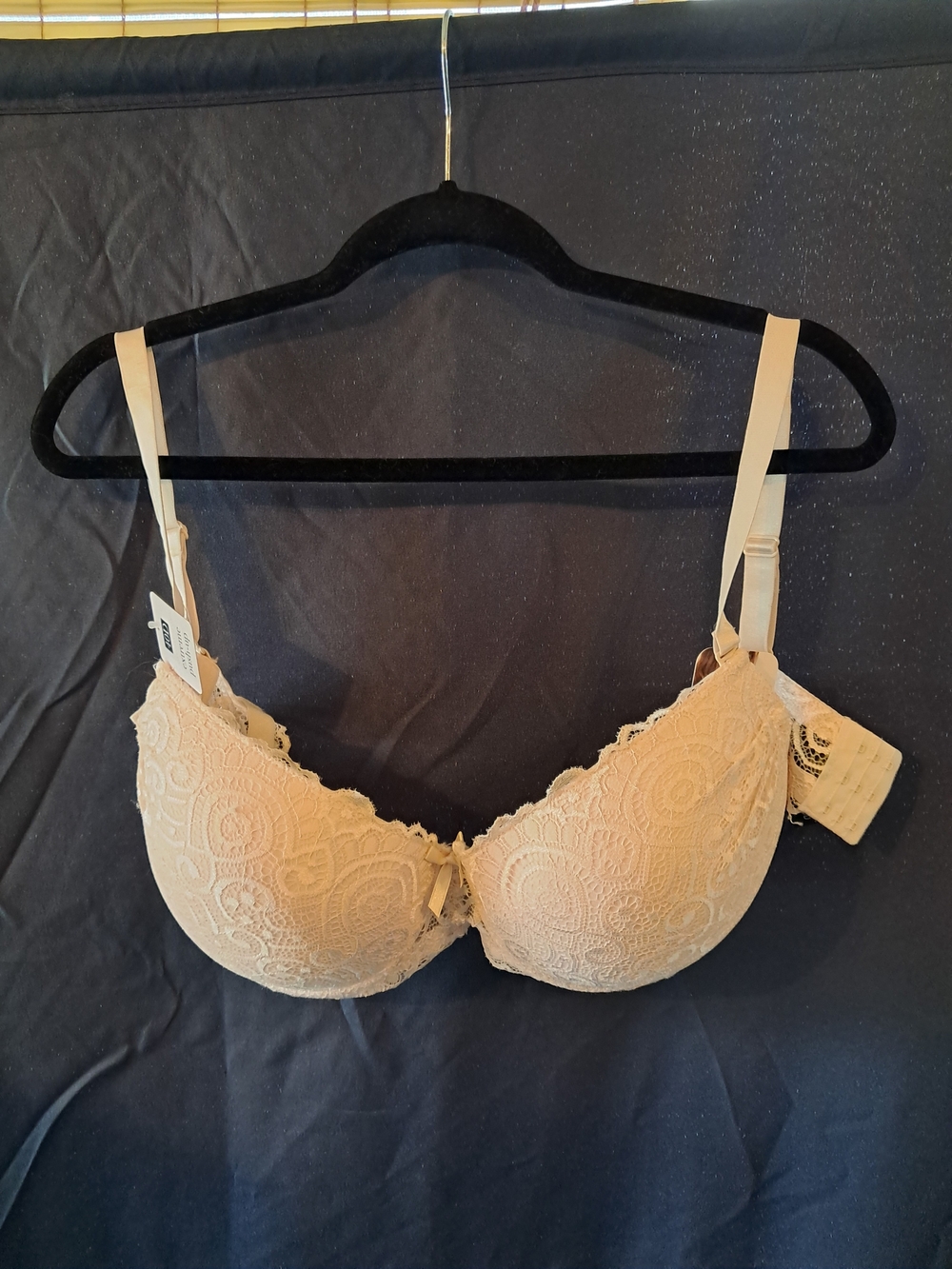 Rene Rofe Beige Lace Push-Up Bra
